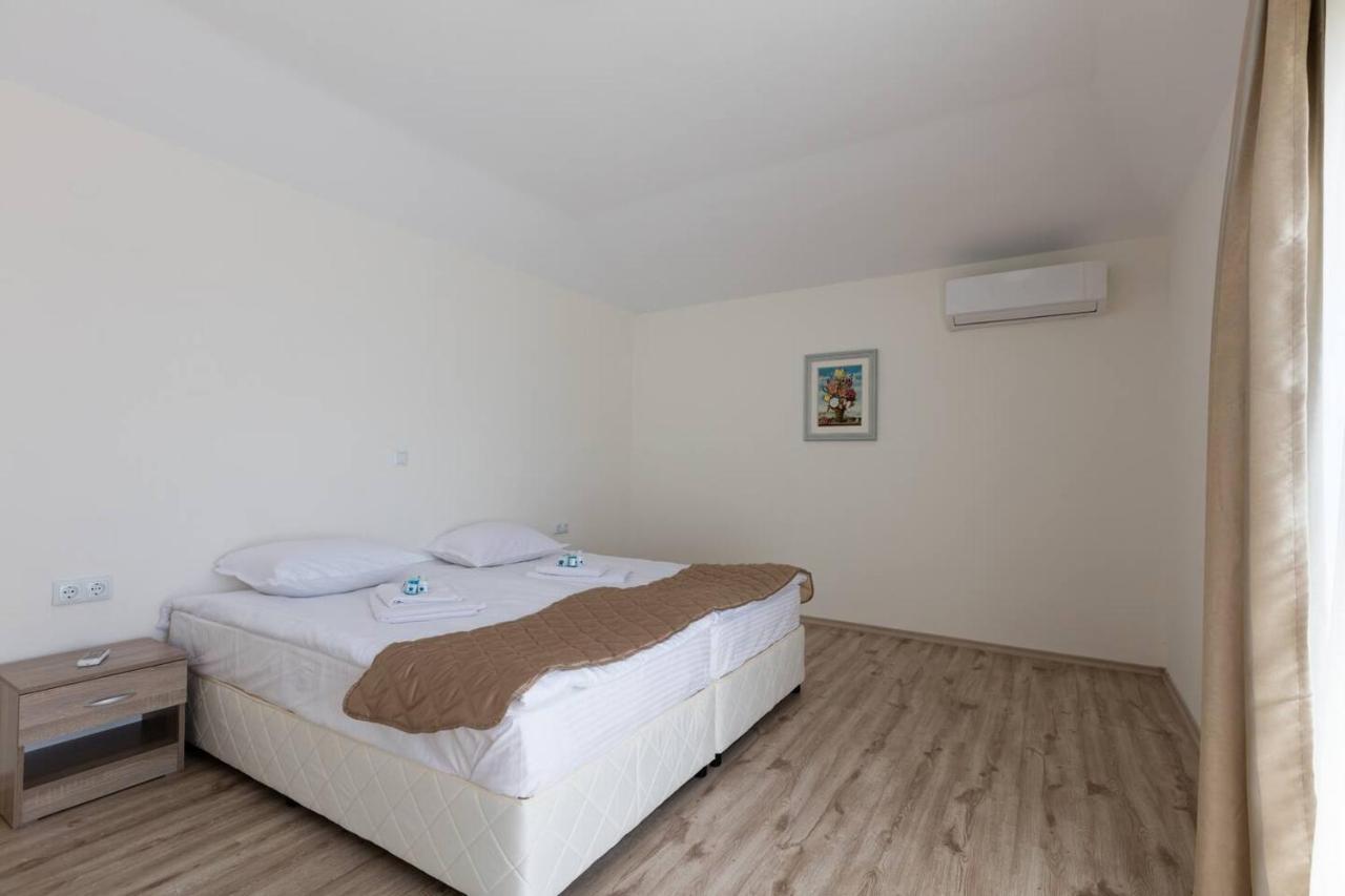 Apartment Zevs Nesebar