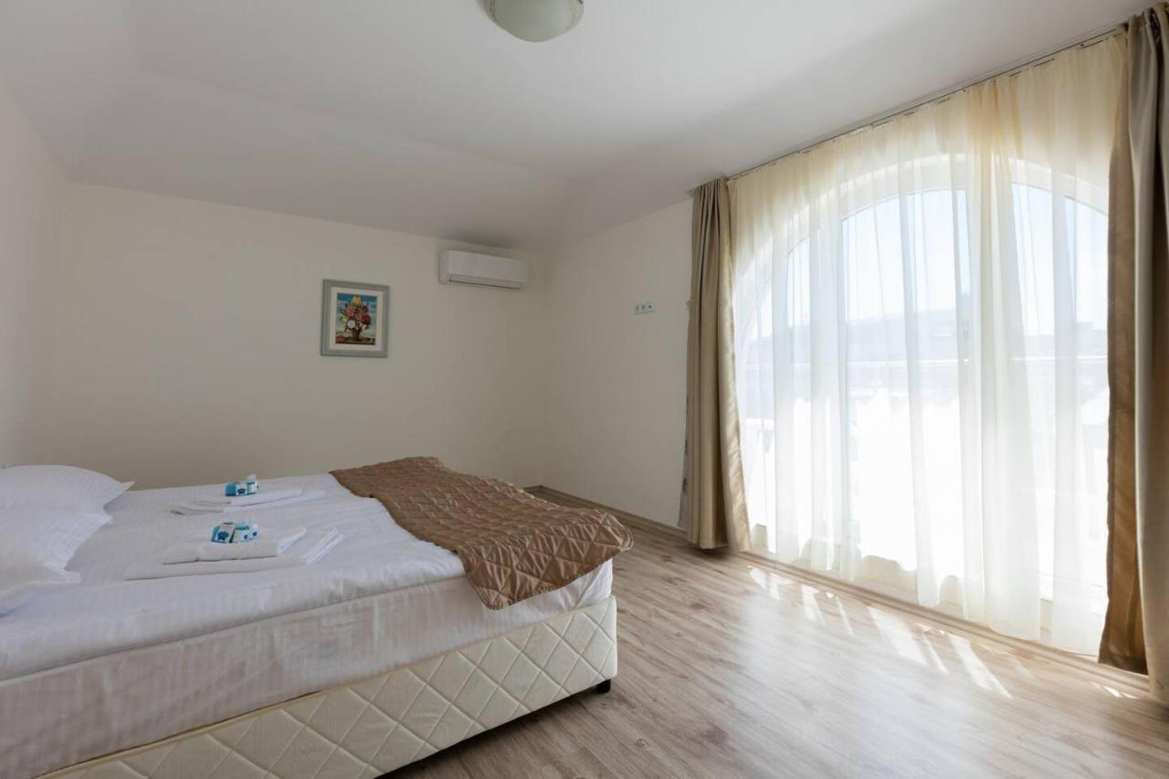 Apartment Zevs Nesebar